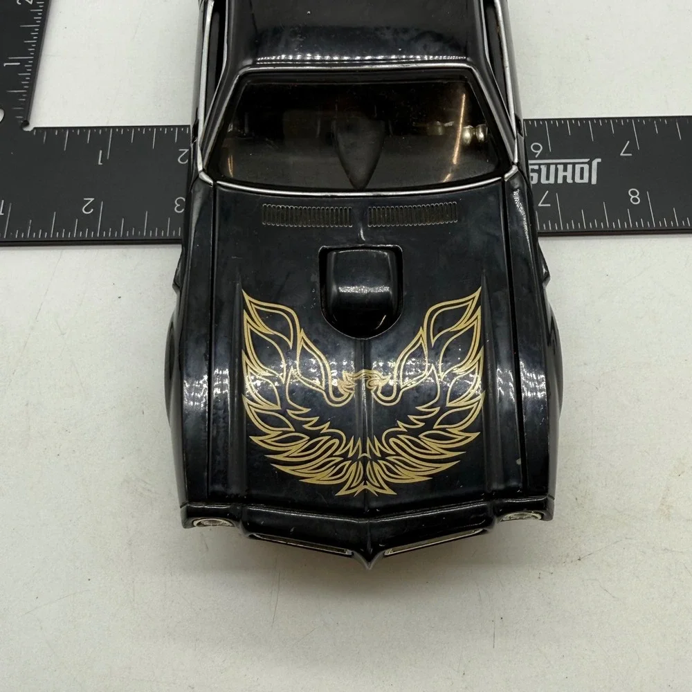 Jada Bigtime Muscle 1973 Pontiac Firebird Trans Am 1:24 Diecast Black Gold